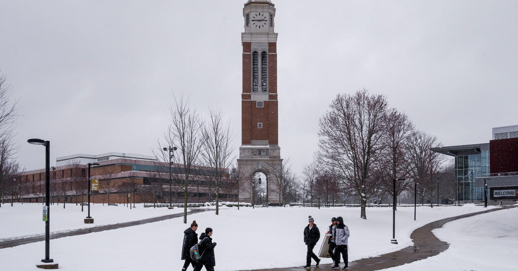 After Oakland University Upset Kentucky, Students Bask in the NCAA Spotlight