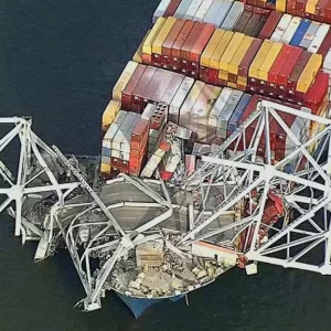 Ship collision in the United States: 2 bodies found in the sunken truck