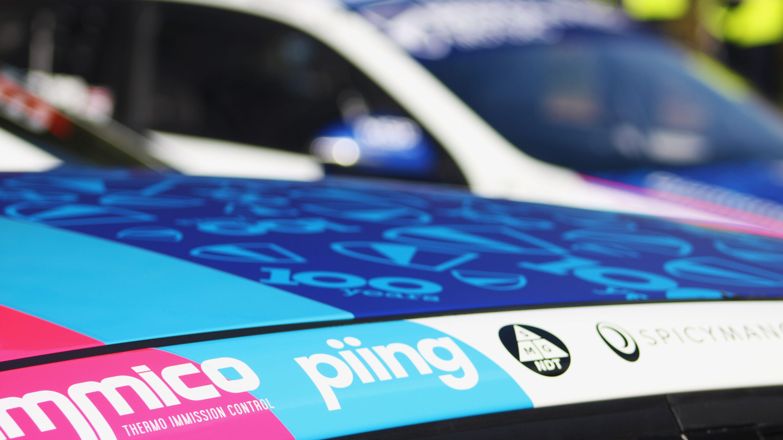 Piing enters motor racing with ExcelR8 crowd gaming partnership