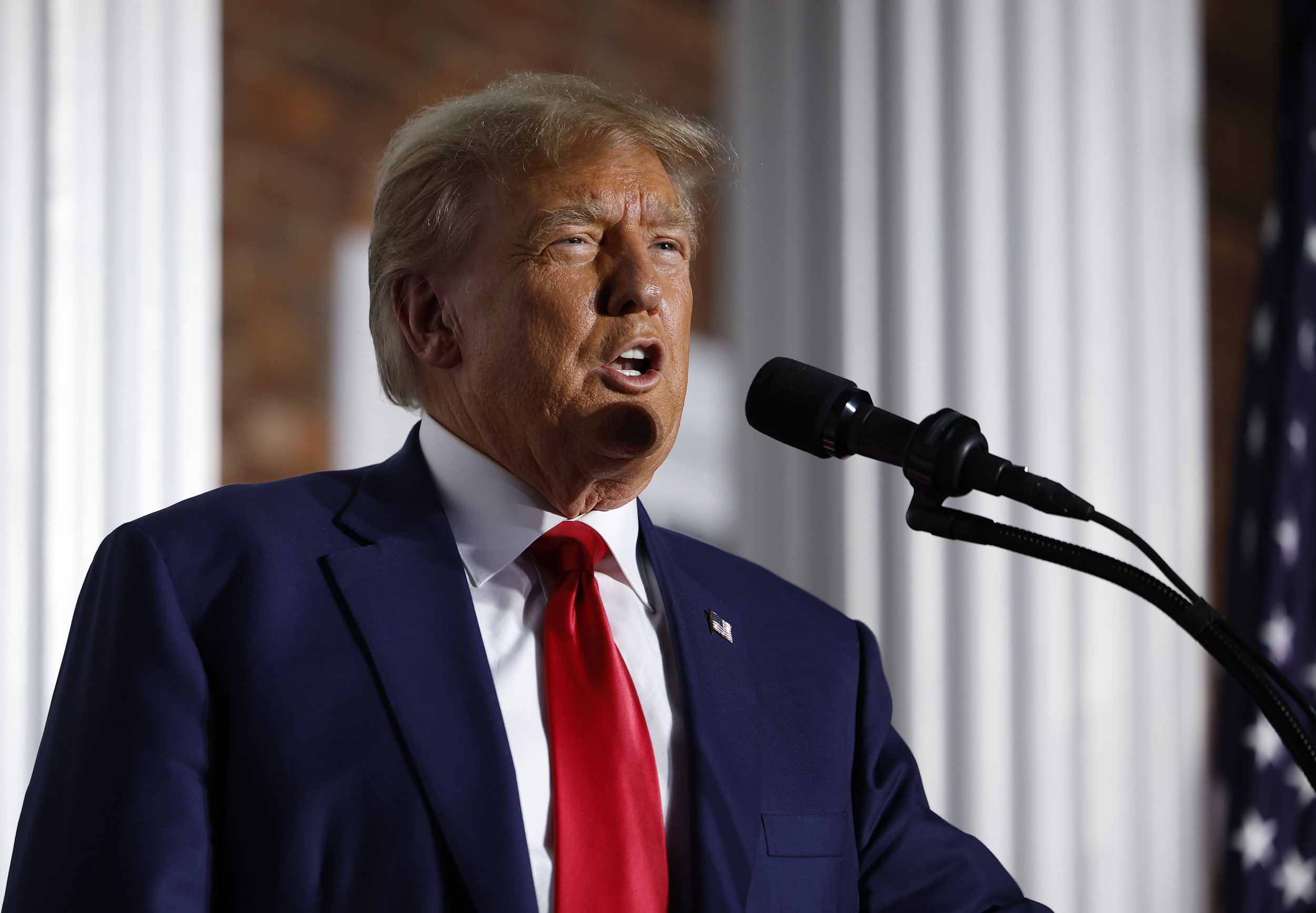 Donald Trump Blasted for ‘Confusing’ Jimmy Kimmel for Al Pacino