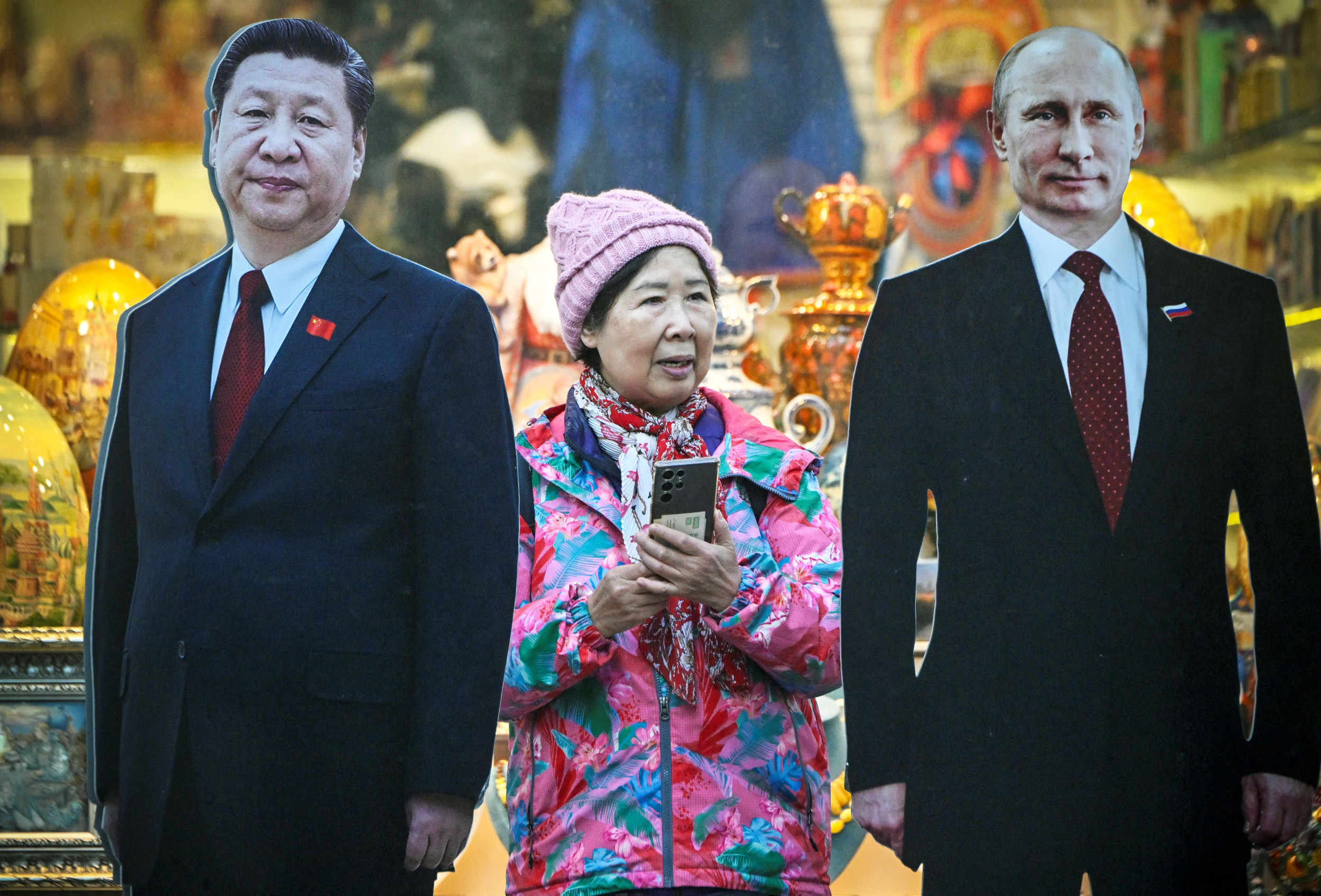 Chinese Firms Flout US Sanctions for Lucrative Russia Deals