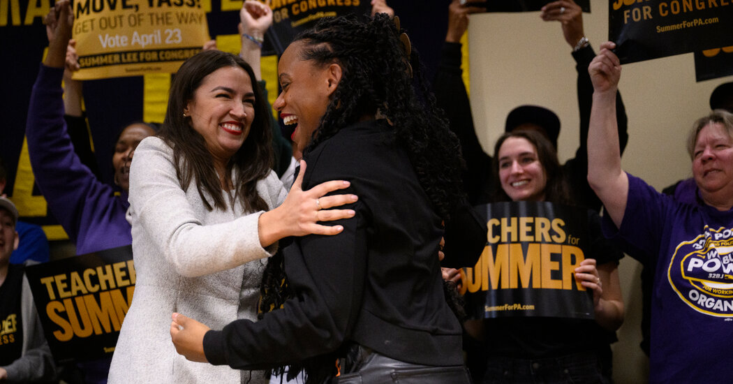 Ocasio-Cortez and Others Rally With Summer Lee Ahead of Primary