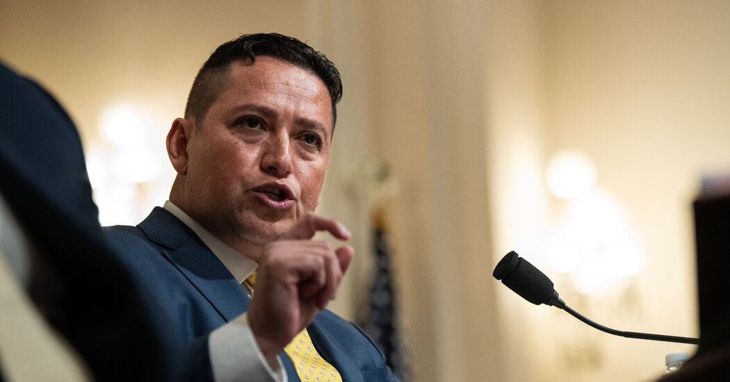 Tony Gonzales Wins Runoff, Bolstering G.O.P. Effort to Hold House