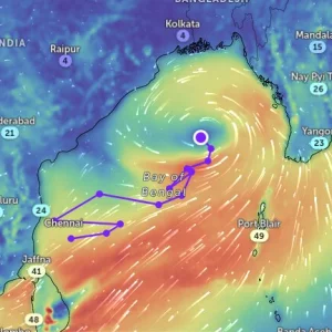 The low pressure over the ocean will become a deep depression, developing into a cyclone by noon