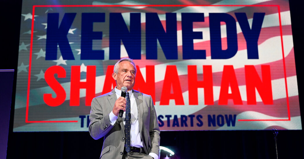 R.F.K. Jr., Invited to Libertarian Convention, Seeks Trump Debate