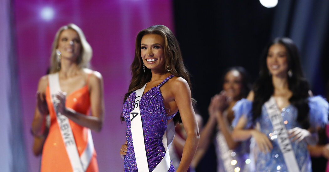 Miss USA Resigns From Title, Citing Mental Health