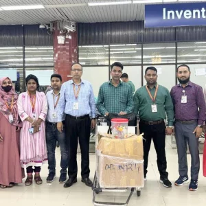 16 clothes worn by the air passenger, gold worth 4.5 million rupees was found after burning