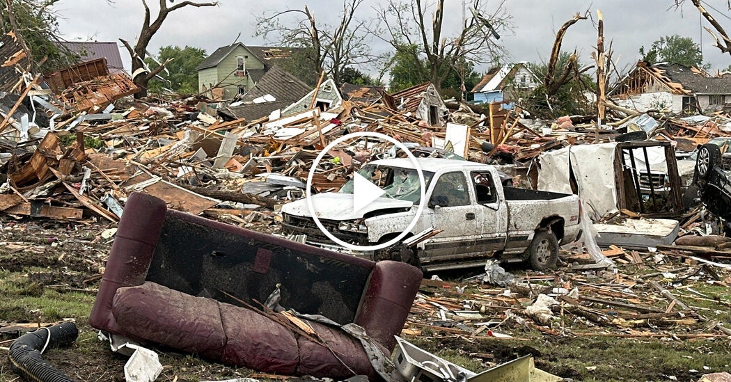 Midwest Storms Destroy Homes – The New York Times