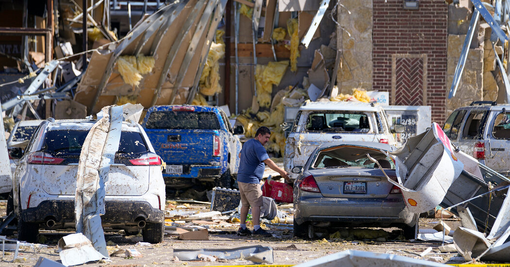 Central Texas Could See Damaging Winds and ‘Very Large Hail’ on Tuesday