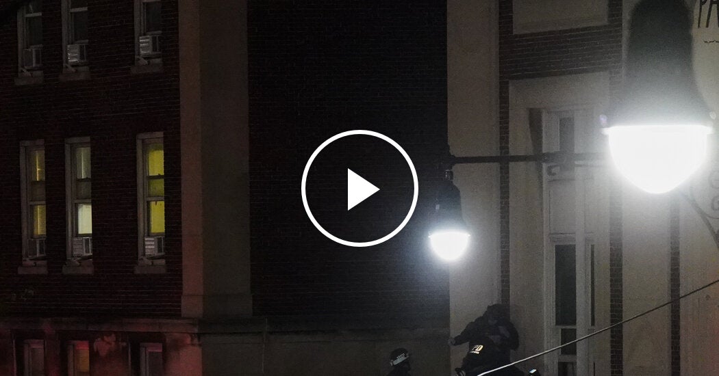 Police Arrest Columbia Protesters Occupying Hamilton Hall