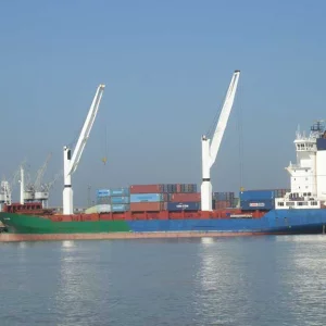 A foreign ship left Chittagong port with a fine of Tk 72 lakh
