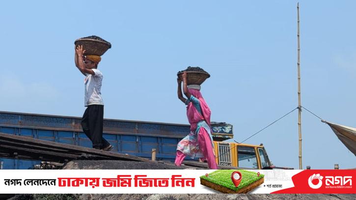 The rights of informal workers must be protected