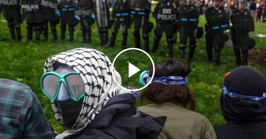 ‘It Didn’t Have to Happen This Way:’ U.Va. Faculty Calls for Review of Police Response to Protests