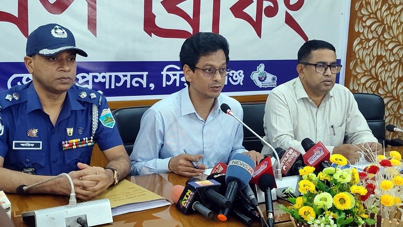 Secret meeting of presiding officers in Sirajganj, arrest 6