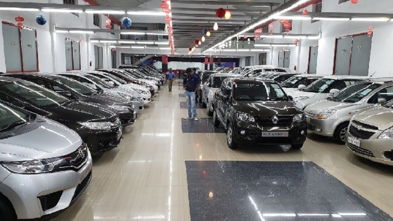 261 luxury cars are being purchased for DC-UNOs