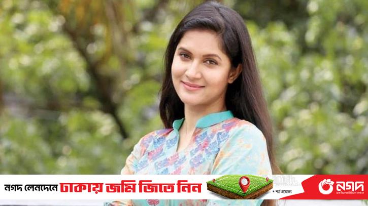 Mithila won the best actress award