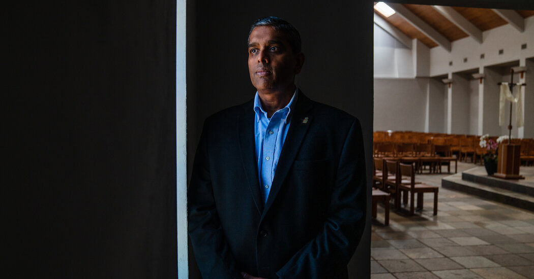 Faith-Based Groups That Assist Migrants Become Targets of Extremists