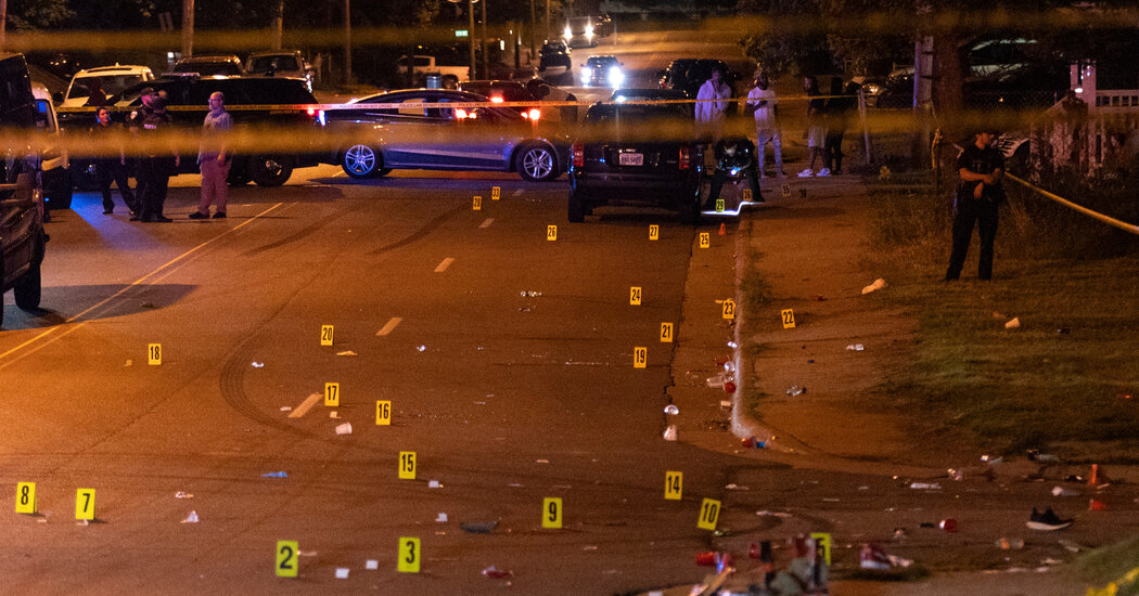 Akron Shooting Leaves 1 Dead and 24 Wounded, Police Say