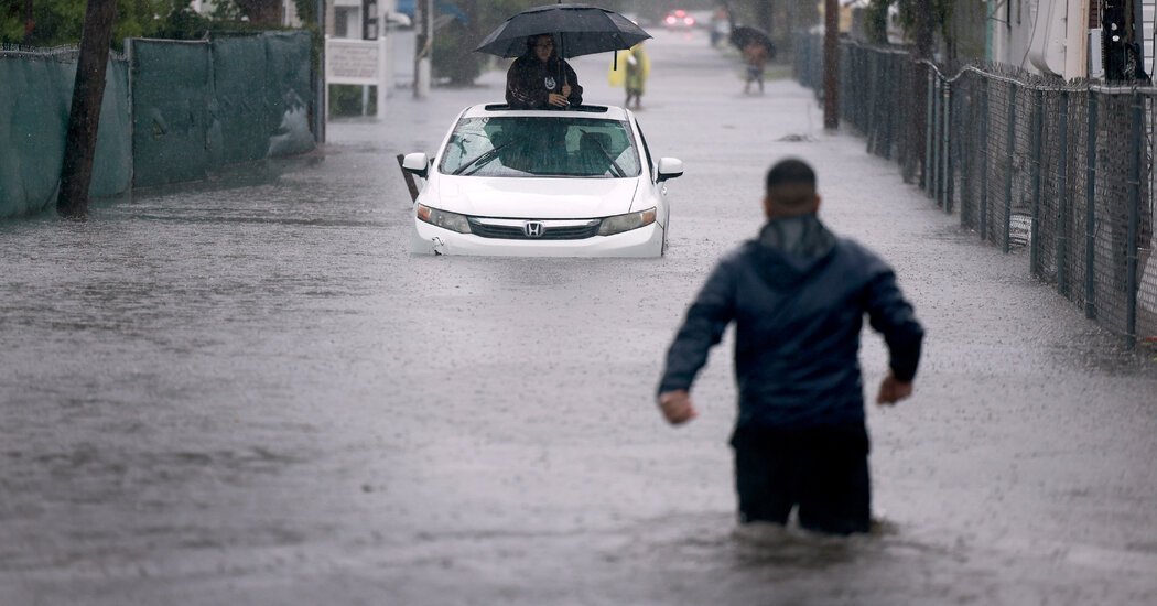 Flooding in South Florida Closes Part of I-95 and Grounds Flights