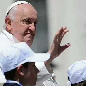 No problem with jokes about God: Pope