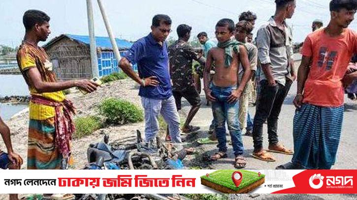 3 killed in van-motorcycle collision in Khulna