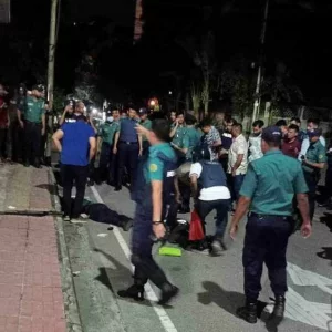 A policeman was shot dead by his colleague in the capital's Kootmanalpara at midnight
