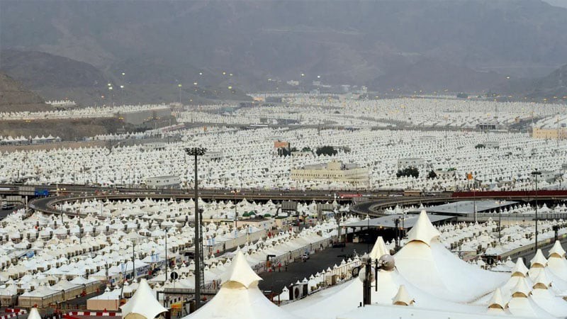 20 million pilgrims in Mina will go to Arafat Maidan
