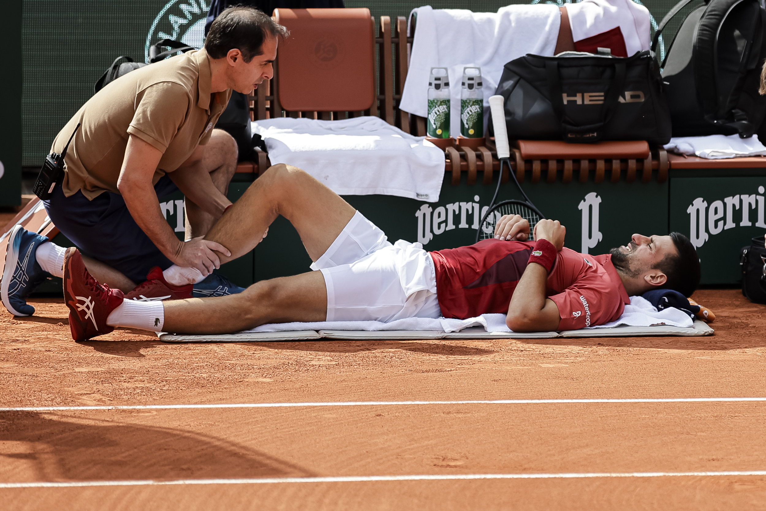 Novak Djokovic Noncommittal on Playing French Open Quarterfinals Due to Injury
