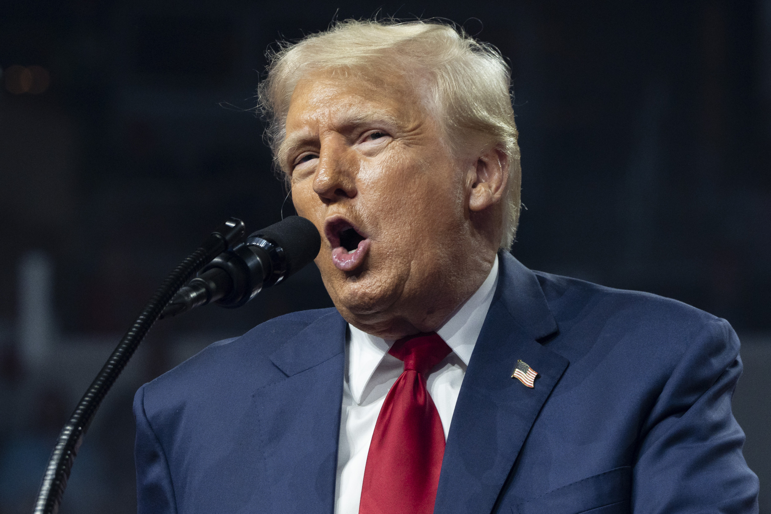 Donald Trump Issues New World War III Warning Over Kamala Harris