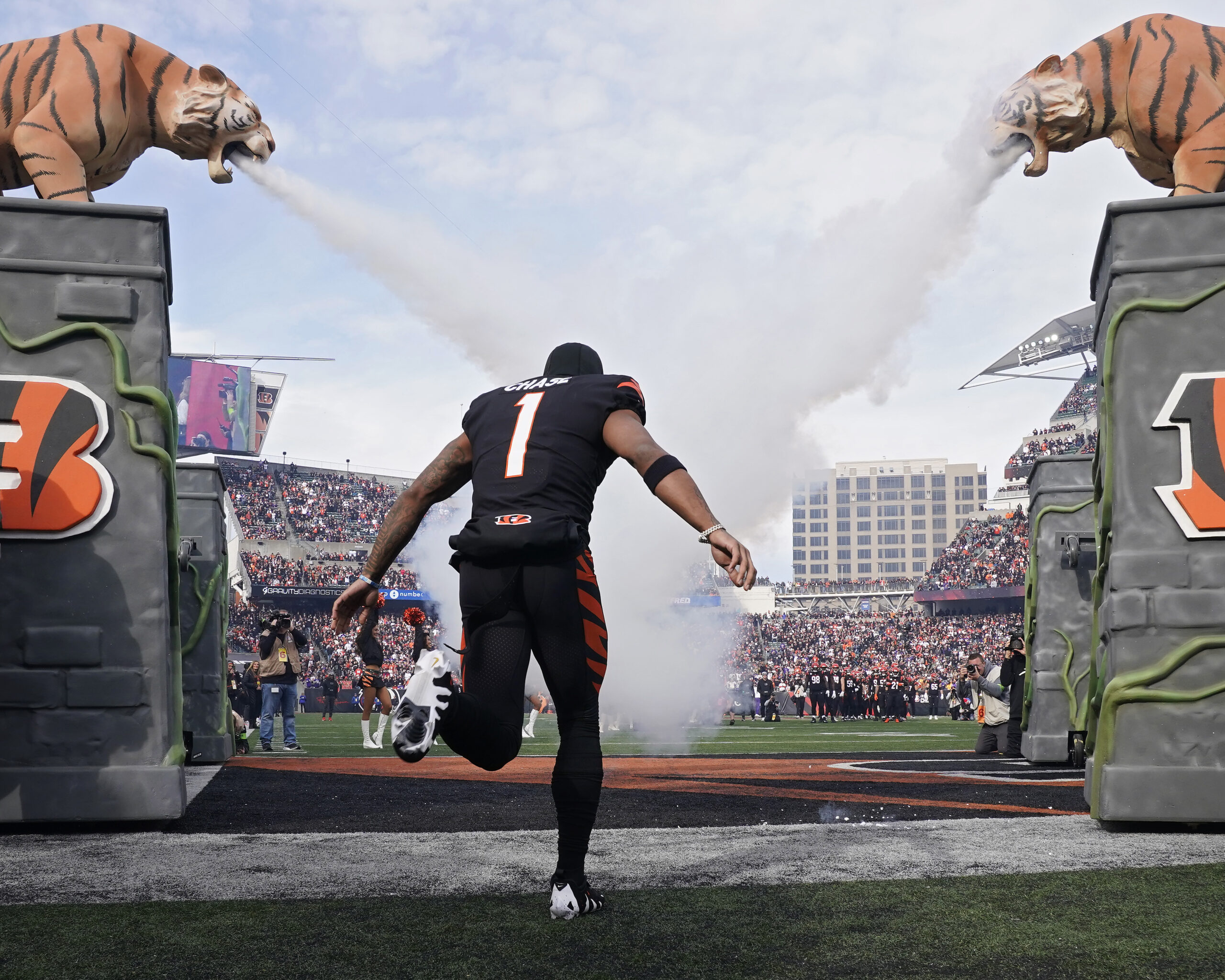 Bengals Defender on Ja’Marr Chase’s Week 1 Status: ‘Who Knows’
