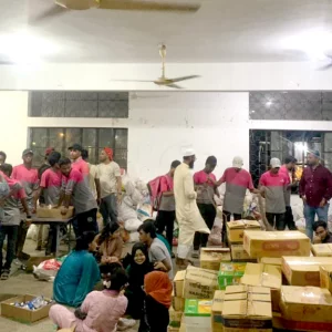 Foodpander riders joined the relief packaging work