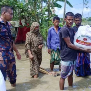 Under the initiative of BGB, relief distribution and medical services continue among the flood victims