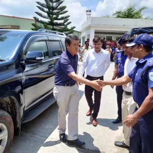 Ambassador of Bhutan arrived in Bangladesh through Burimari land port