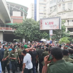 Ansar's members once again besieged Shahbagh on a one-point demand
