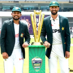 Bangladesh took the fielding against Pakistan
