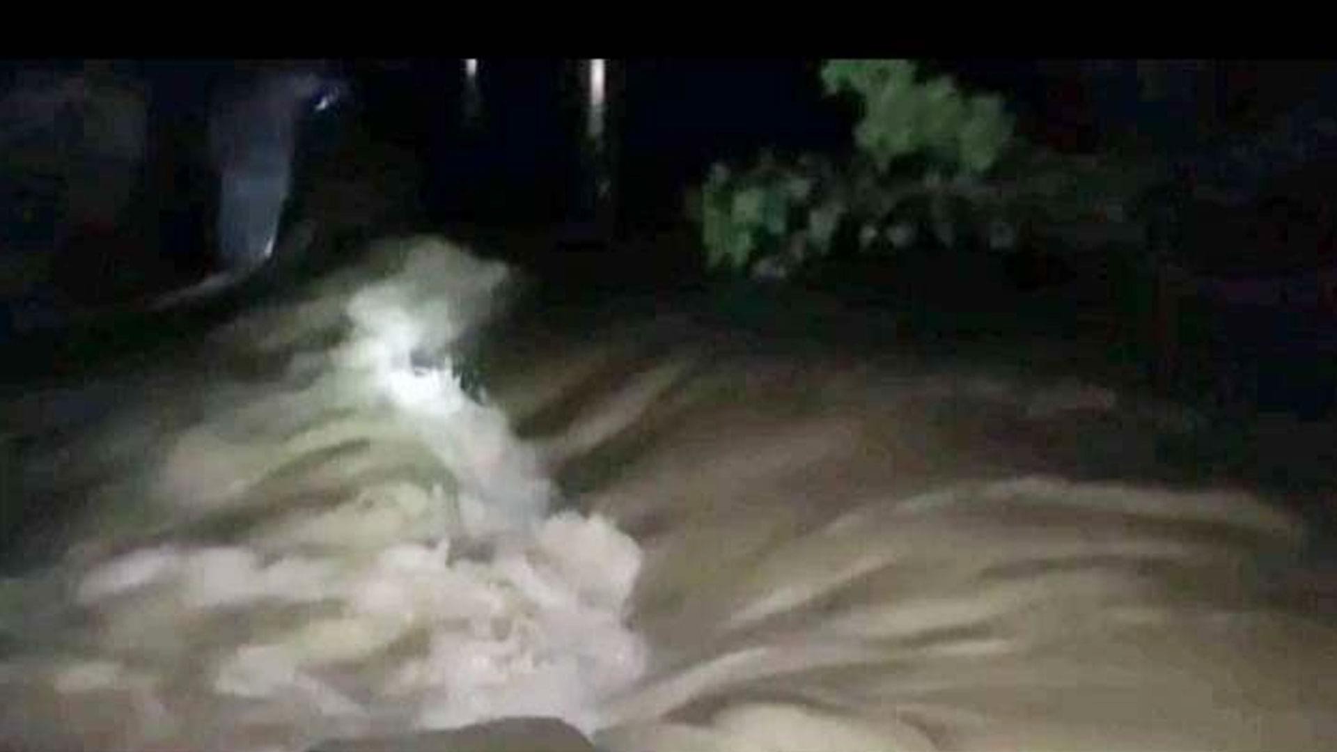 The fear is true, the dam of Gomti has broken