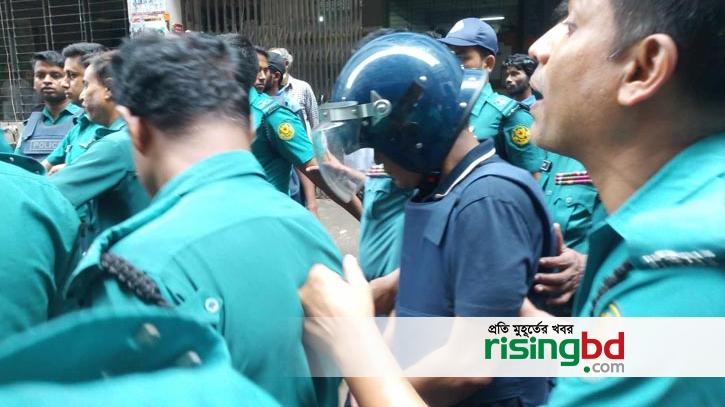 A.League leader Ahmed and Rear Admiral Sohail remanded