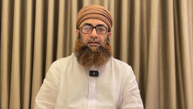 Mufti Ruhul, Baitul Mukarram's new khatib Waliyur in hiding