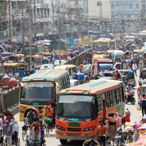 42 urban transport routes are opening in Dhaka, hope to restore order on the roads