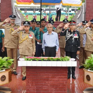 Home Advisor's Tribute at Rajarbagh Police Memorial