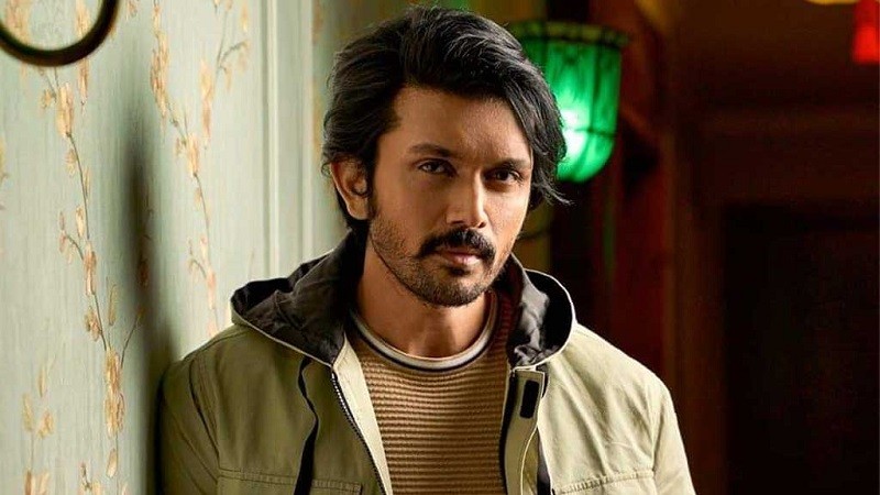 Actor Shuvo is under fire for calling to stand by the flood victims