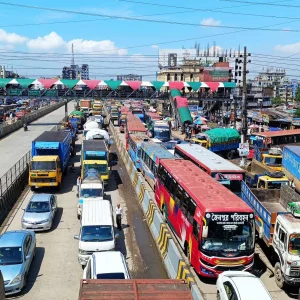 Heavy traffic jam on Dhaka-Chittagong highway during holidays