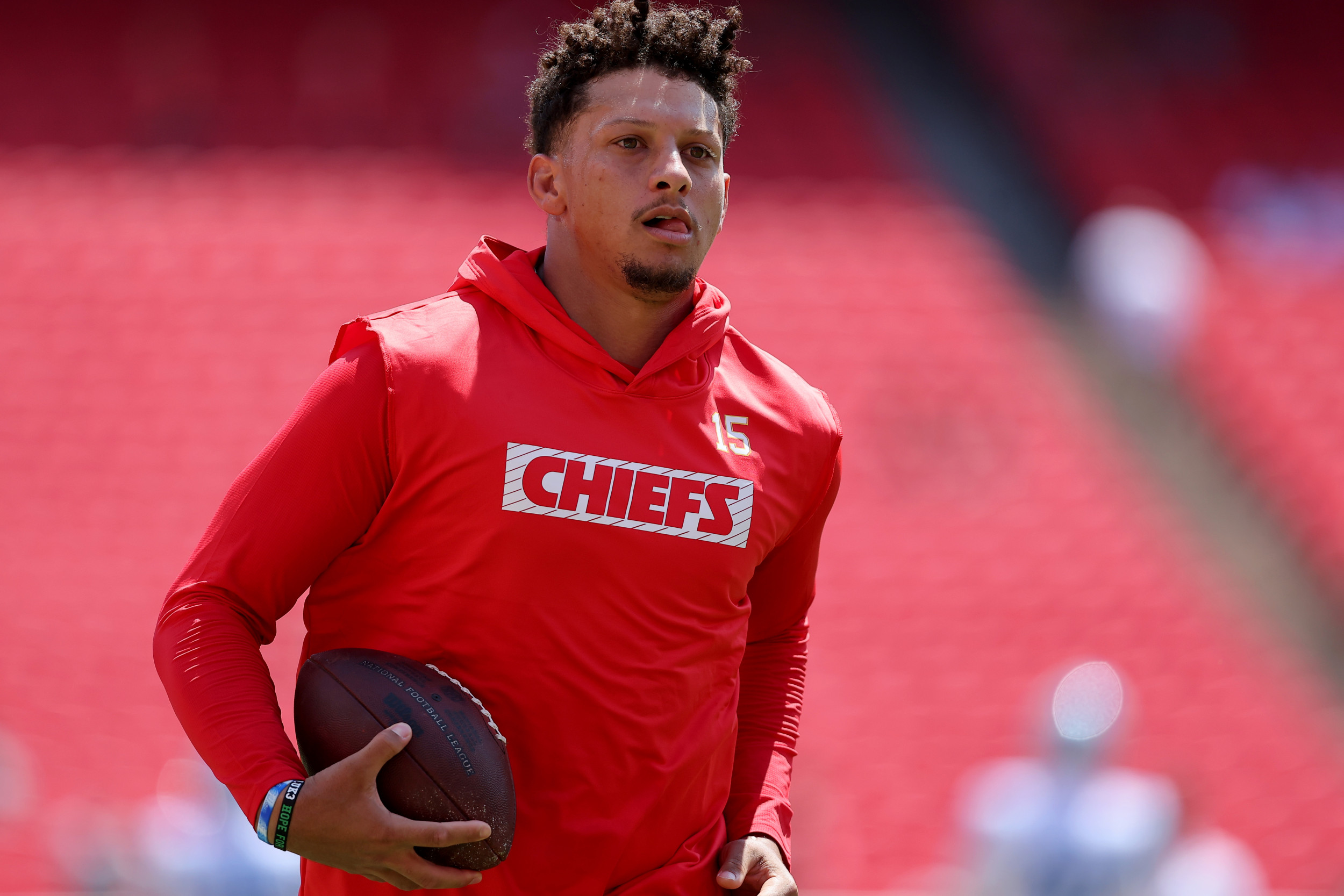 US Flag Football Star Darrell Doucette Claims He’s ‘Better’ Than Chiefs’ Patrick Mahomes