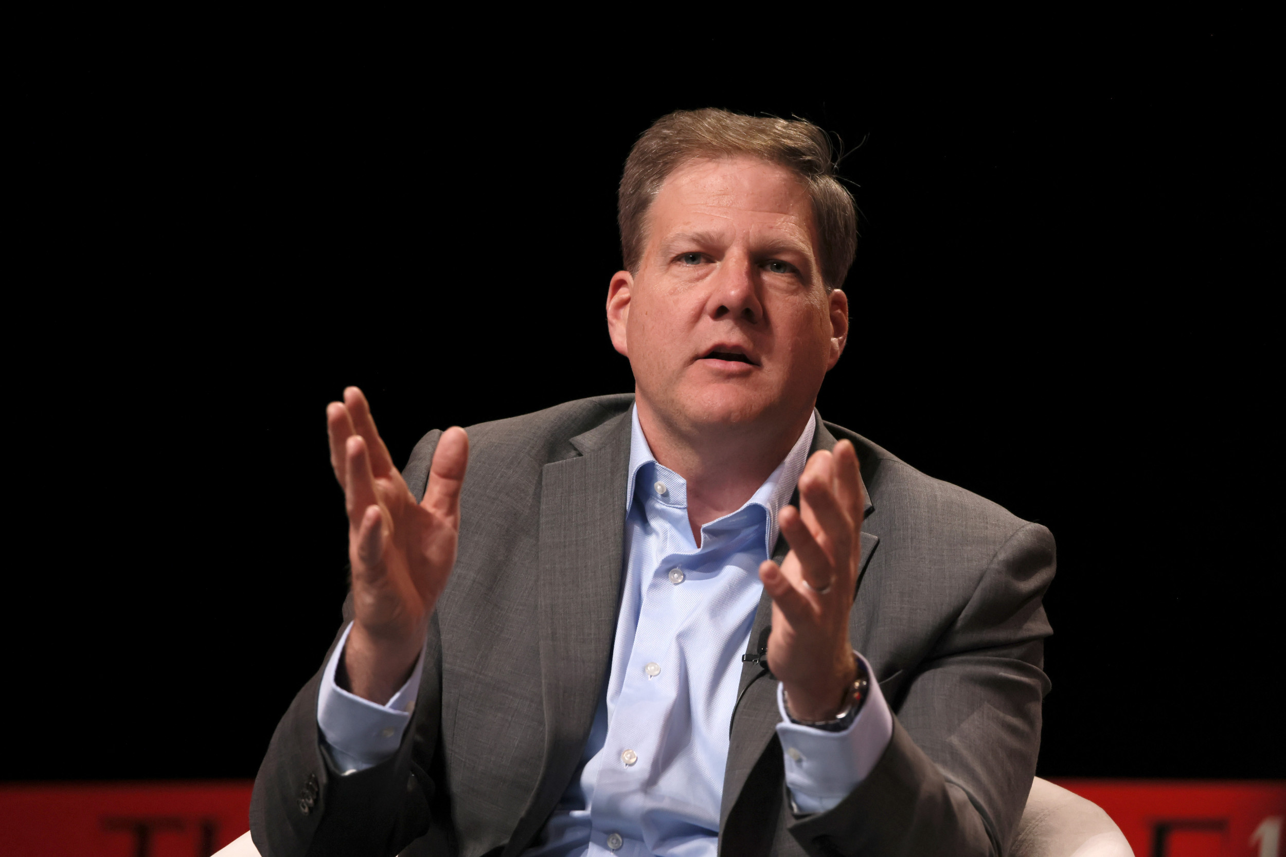 Republican Governor Rebukes Donald Trump’s ‘Asinine Comments’