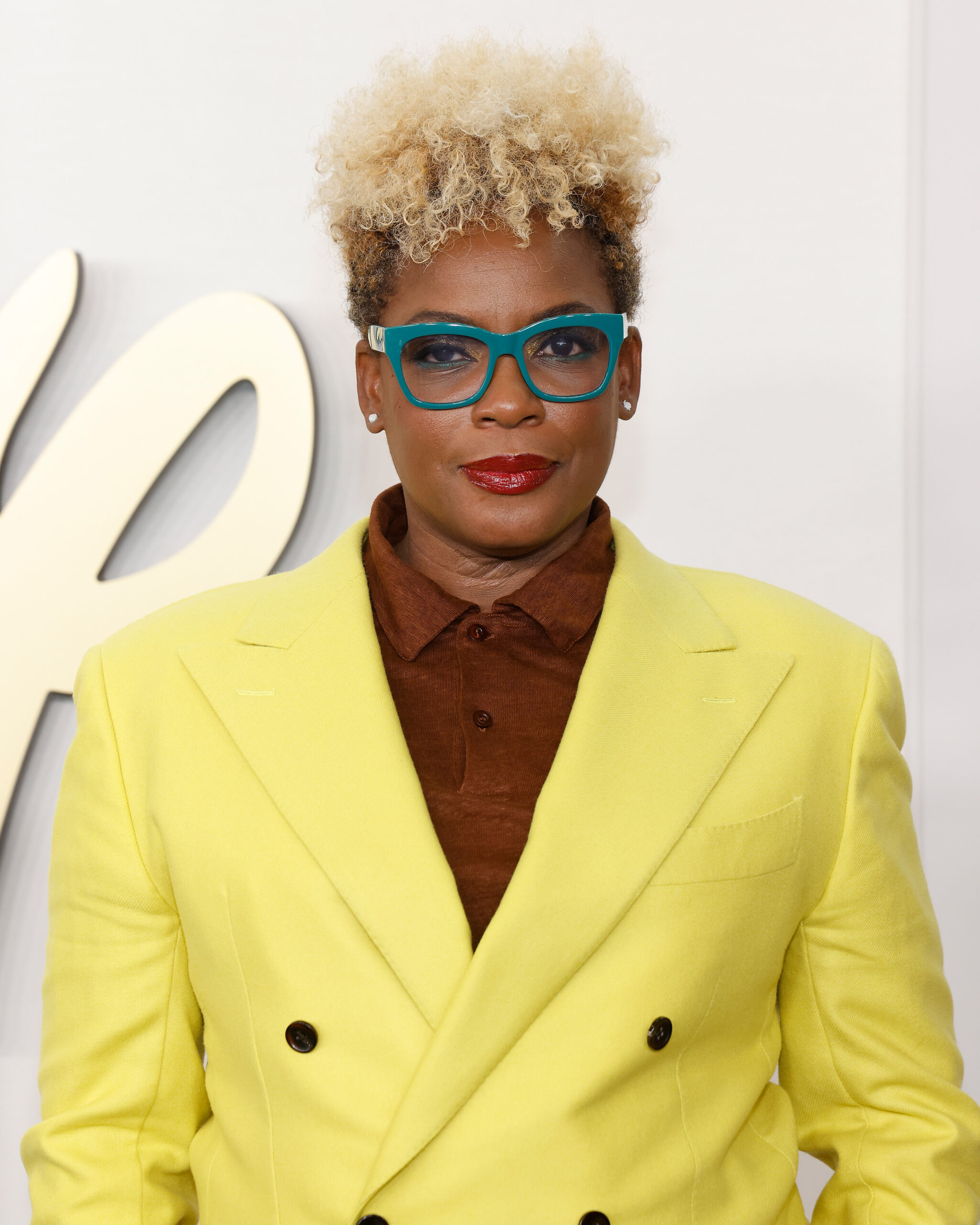 Aunjanue Ellis-Taylor on How Friendships Can Be Our Greatest ‘Romances’