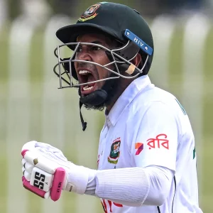 Mushfiqur records flood in Rawalpindi