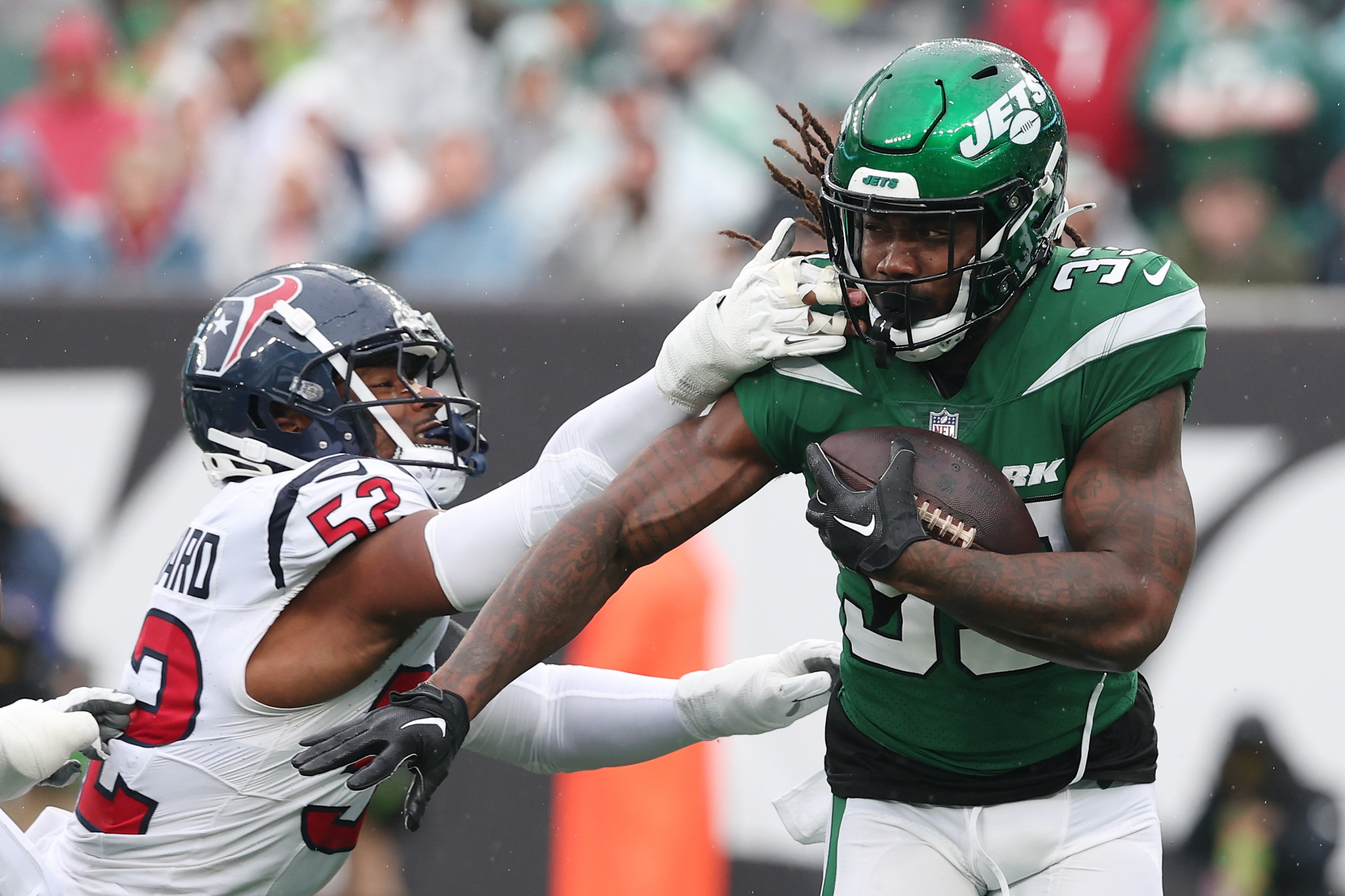 Cowboys Sign 4-Time Pro Bowl RB To Bolster Roster