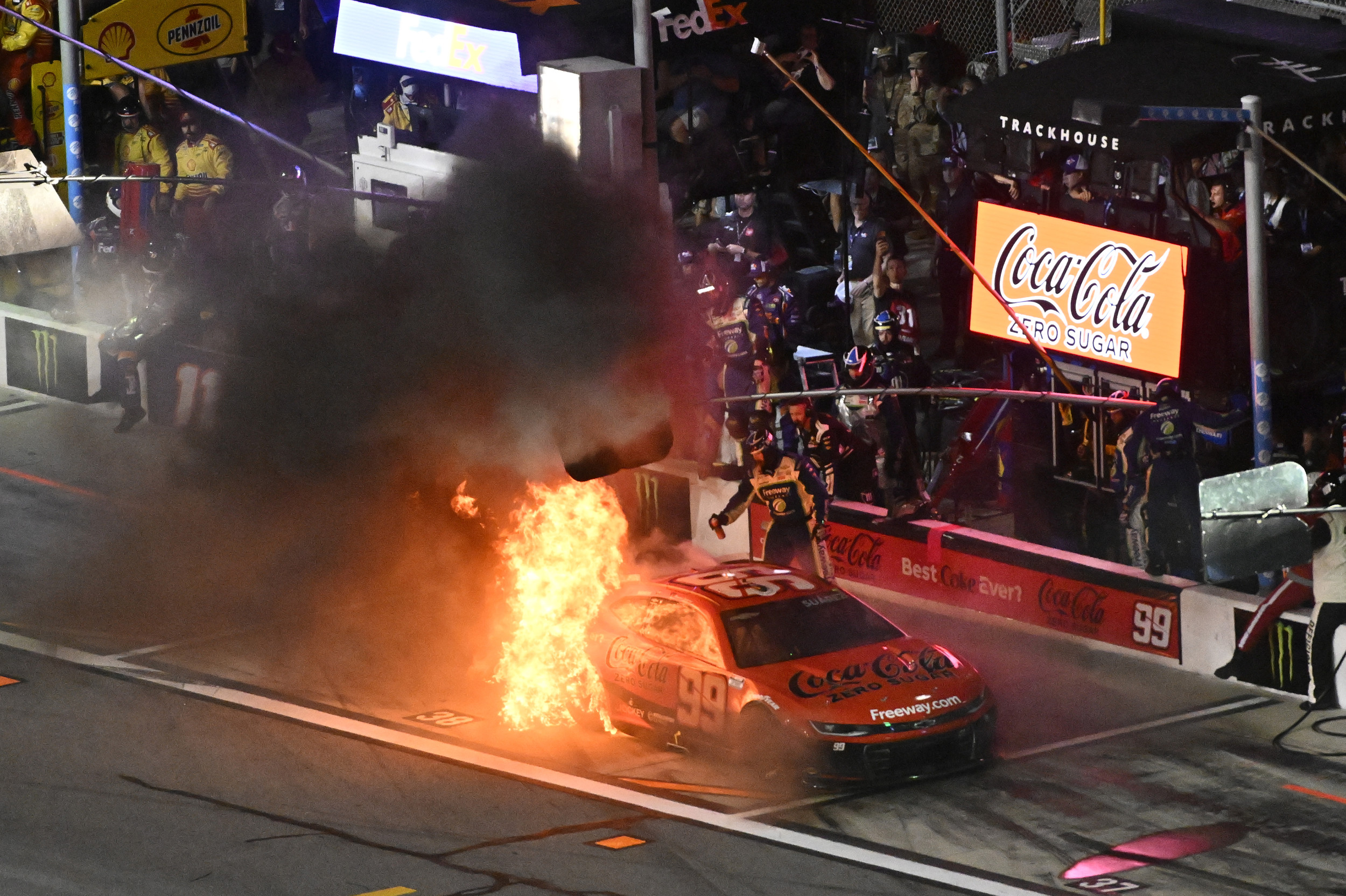 Kevin Harvick Calls For NASCAR Review After Daniel Suarez’s Horrifying Daytona Fire