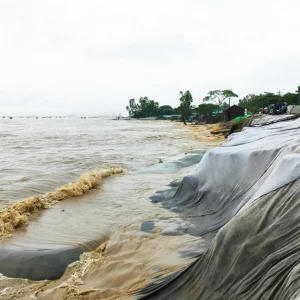 Due to rain and tide, embankment break in Anwara, coastal residents panic