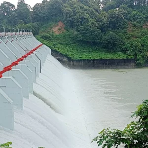 Kaptai dam continues without water through 16 cisterns